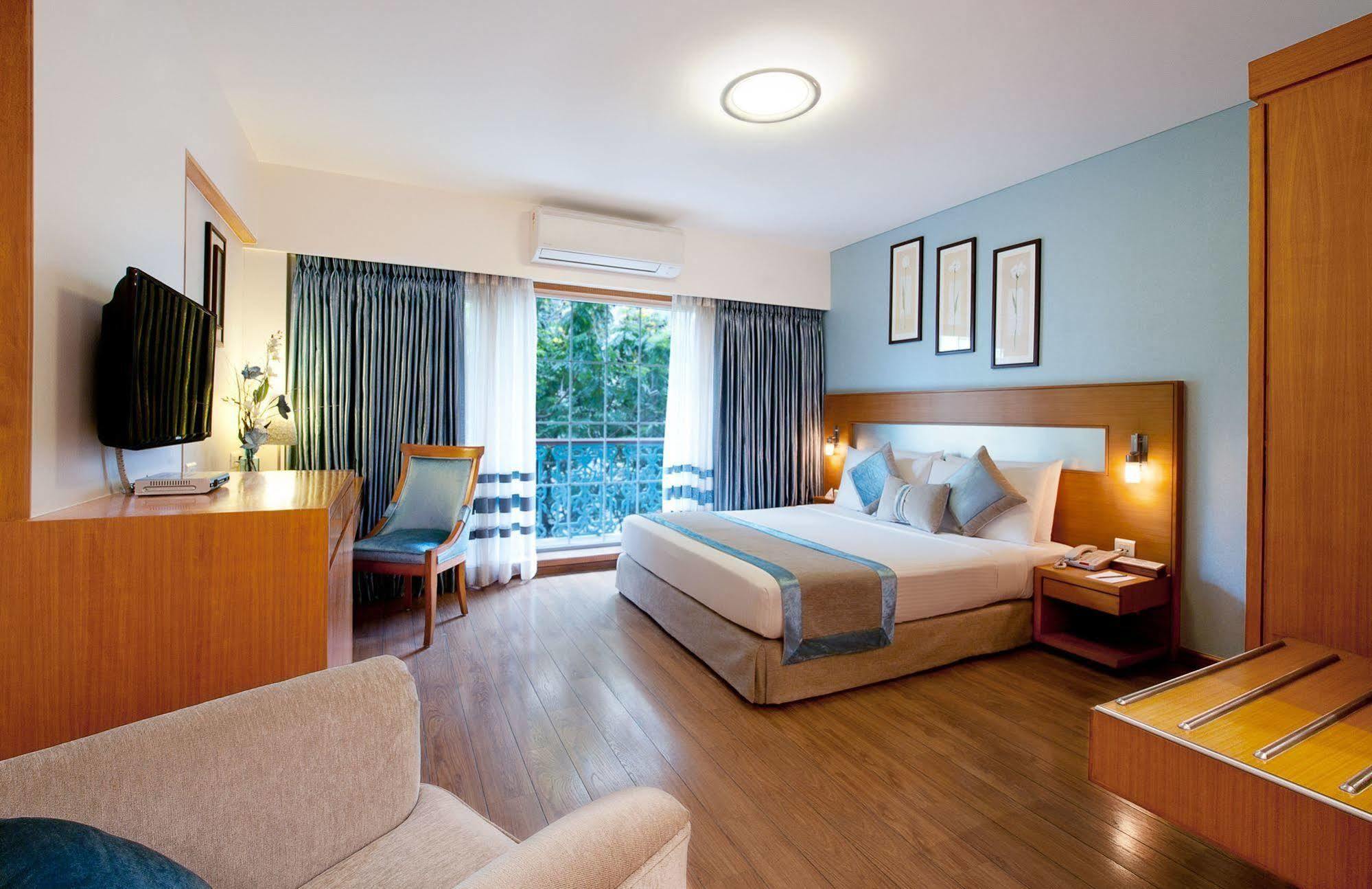 Grand Residency Hotel & Serviced Apartments Mumbai Ngoại thất bức ảnh